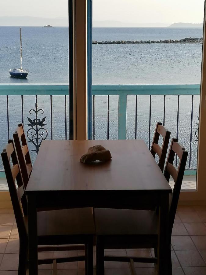 Villa Evmenia Panoramic View & Sea Front Apartments Skopelos Town Exterior photo