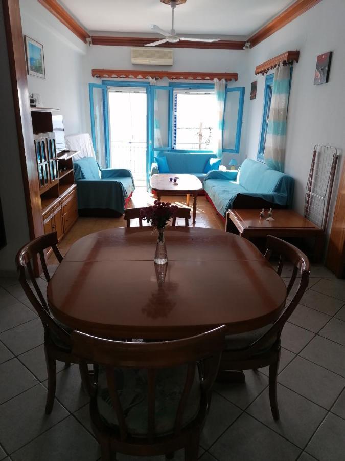 Villa Evmenia Panoramic View & Sea Front Apartments Skopelos Town Exterior photo